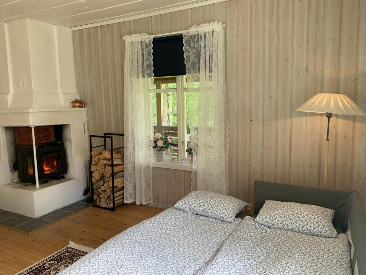 Bogaerdan, Cozy Cabin By The Lulea River Harads Exterior photo